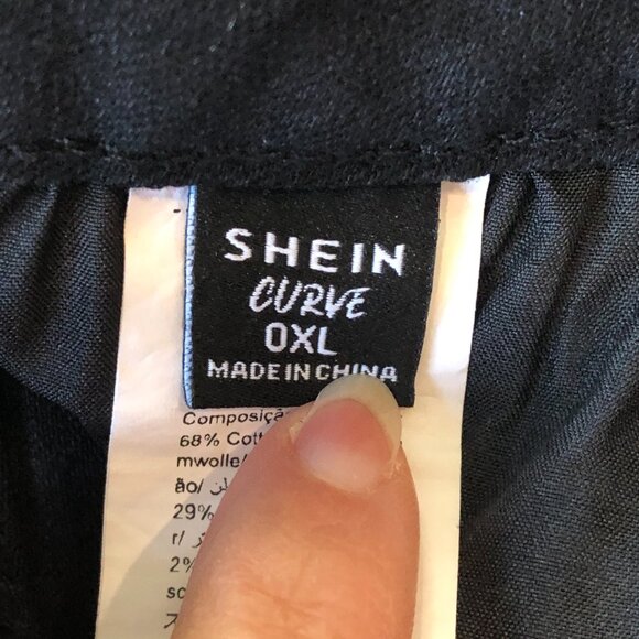 NWOT SHEIN EZwear Women's Plus High Waist Flare Leg Jeans Black 0XL/Size 12 - Picture 9 of 10